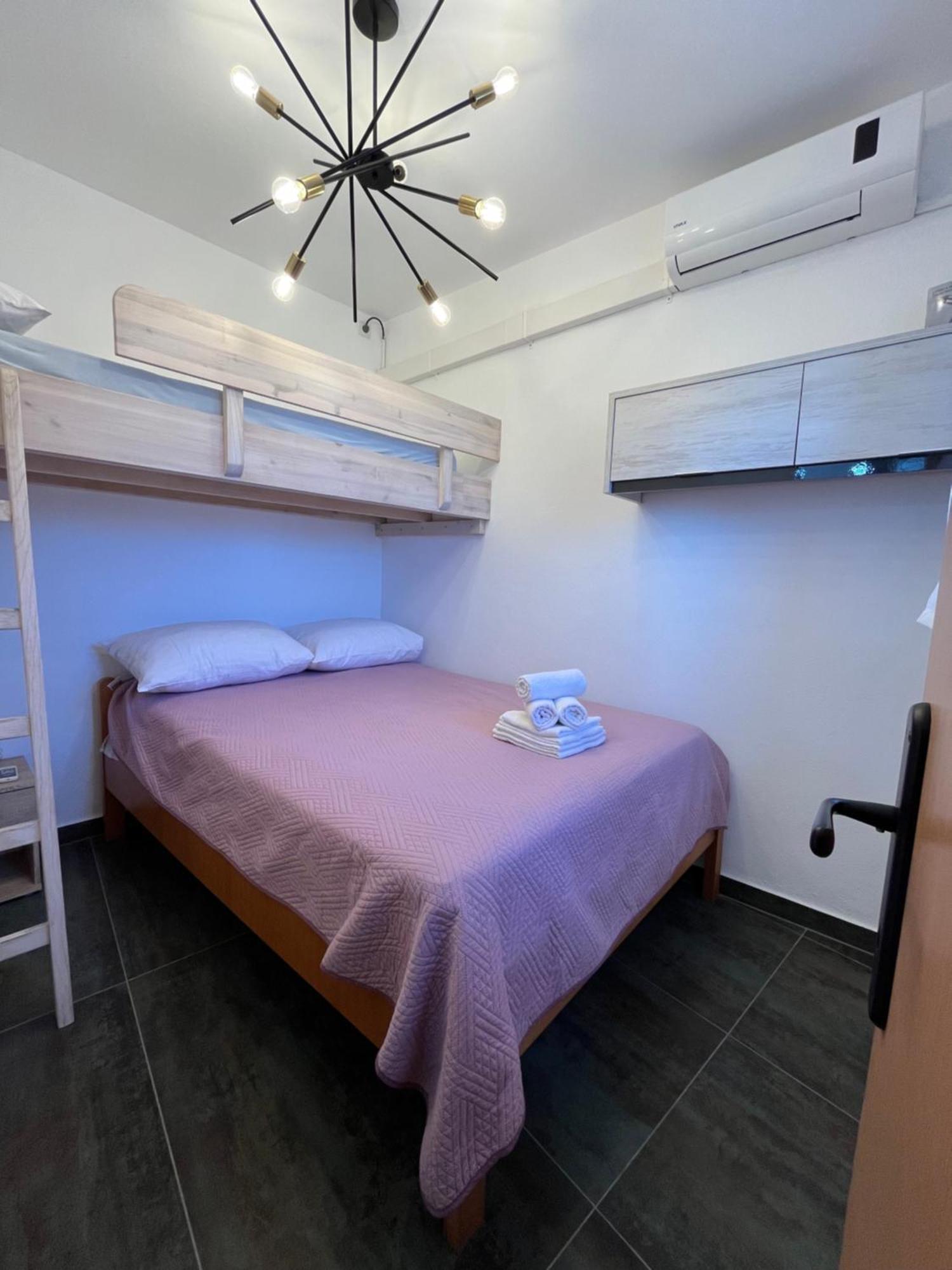 Marinovi Dvori Apartment Slatine Exterior photo